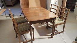 Table With 4 Chairs